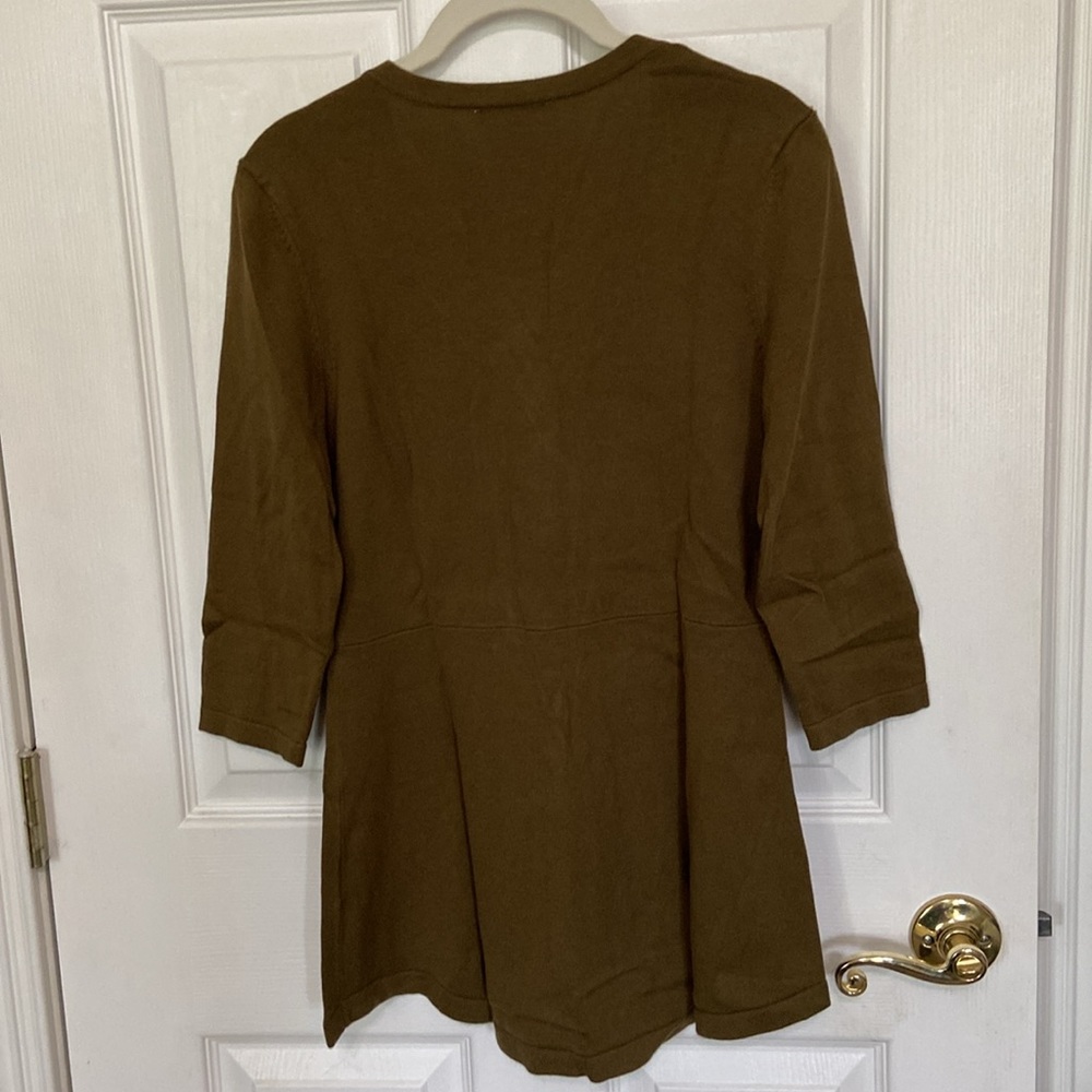 2 Isaac Mizrahi Olive Button Sweater Cardigan - Short Sleeve Open Weave, Peplum - Picture 7 of 14